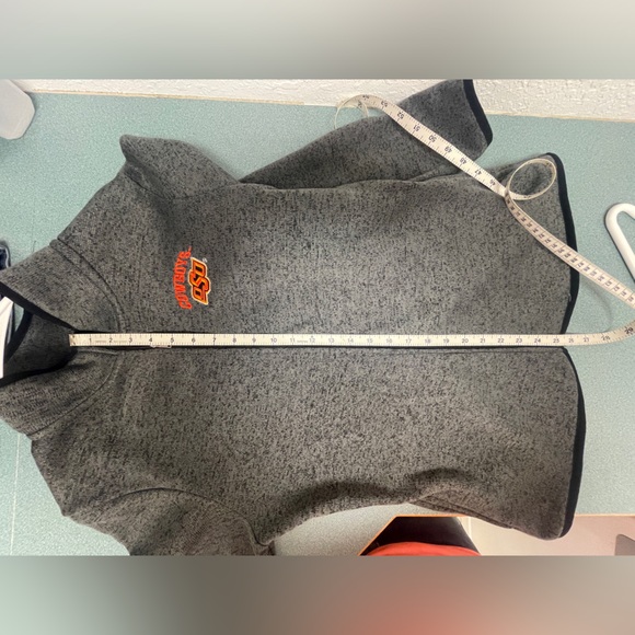 Oklahoma State University NCAA Cowboys Fleece Jacket - Picture 8 of 8